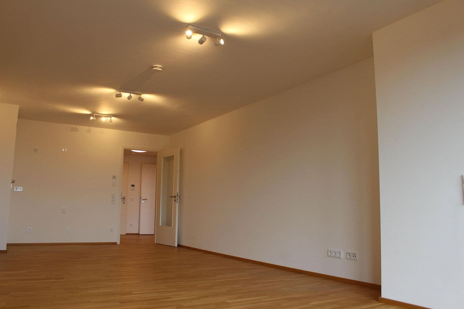 2 bedroom flat to rent, 68 m², Leipziger Str. 35 D, Dresden, Saxony 2 bedroom flat to rent, 68 m², Leipziger Str. 35 D, Dresden, Saxony