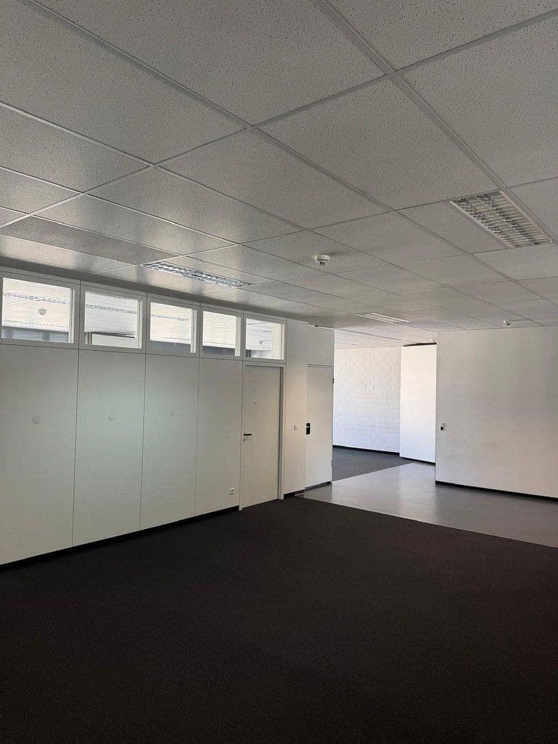 office to rent, 270 m², Breitwiesenstraße 13, Stuttgart, Baden-Württemberg office to rent, 270 m², Breitwiesenstraße 13, Stuttgart, Baden-Württemberg