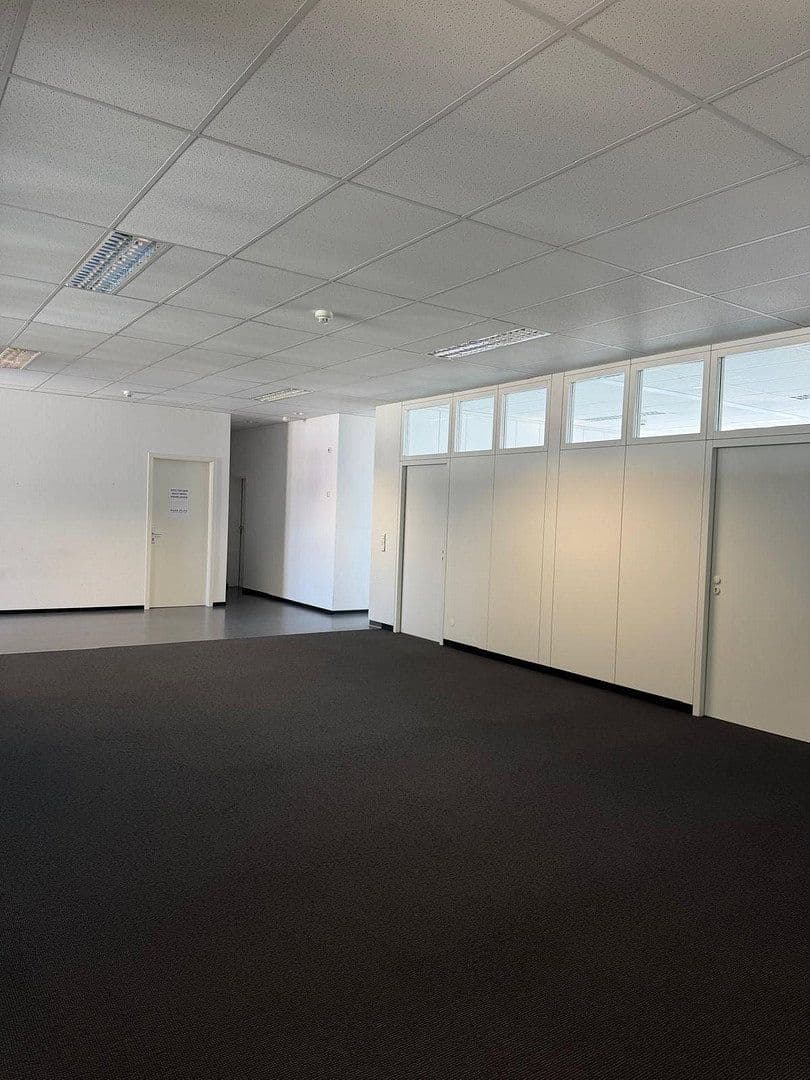 office to rent, 270 m², Breitwiesenstraße 13, Stuttgart, Baden-Württemberg office to rent, 270 m², Breitwiesenstraße 13, Stuttgart, Baden-Württemberg
