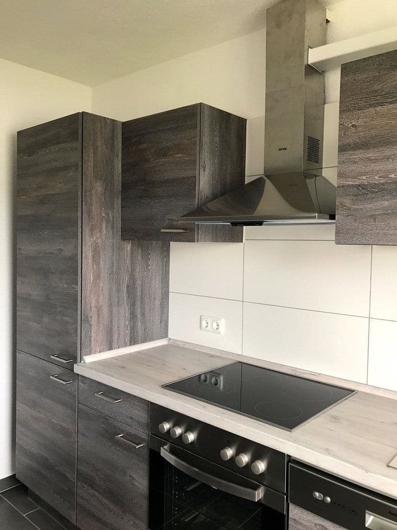 3 bedroom flat to rent, 65 m², Brunnenstr, 64, Koblenz - Stolzenfels Kripp, Rhineland-Palatinate 3 bedroom flat to rent, 65 m², Brunnenstr, 64, Koblenz - Stolzenfels Kripp, Rhineland-Palatinate