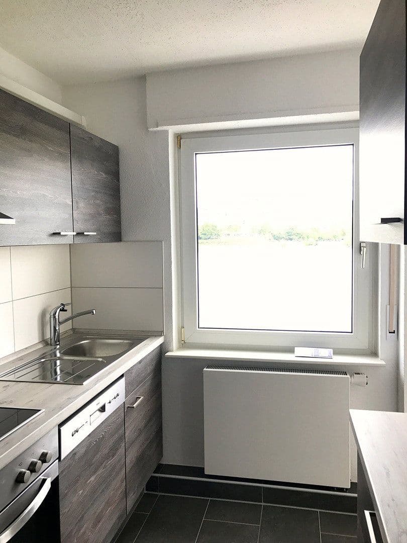 3 bedroom flat to rent, 65 m², Brunnenstr, 64, Koblenz - Stolzenfels Kripp, Rhineland-Palatinate 3 bedroom flat to rent, 65 m², Brunnenstr, 64, Koblenz - Stolzenfels Kripp, Rhineland-Palatinate