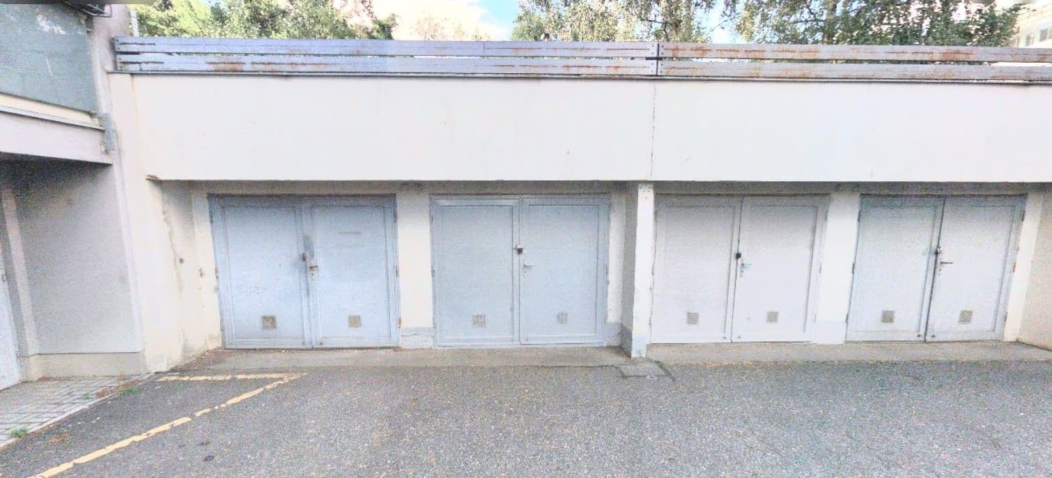 garage to rent, 18 m², Pod Lipami, Prague, Prague garage to rent, 18 m², Pod Lipami, Prague, Prague