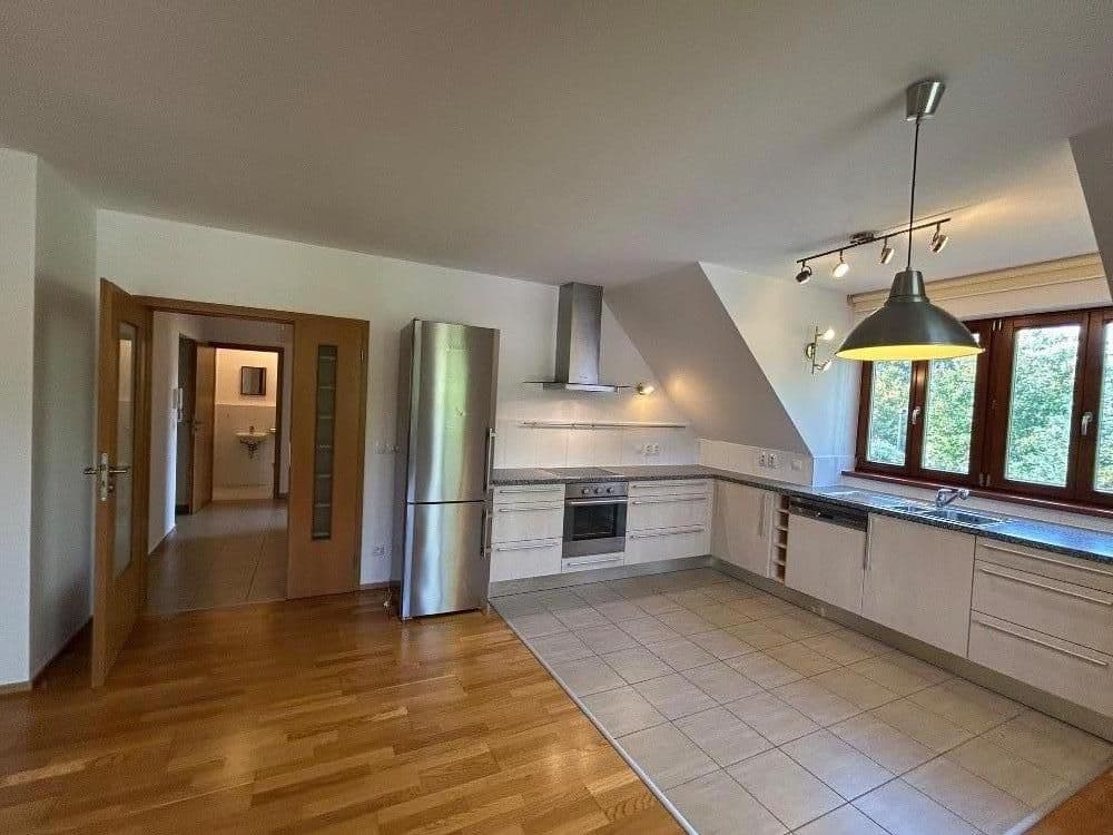 1 bedroom with open-plan kitchen flat to rent, 60 m², K Náhonu, Prague, Prague 1 bedroom with open-plan kitchen flat to rent, 60 m², K Náhonu, Prague, Prague