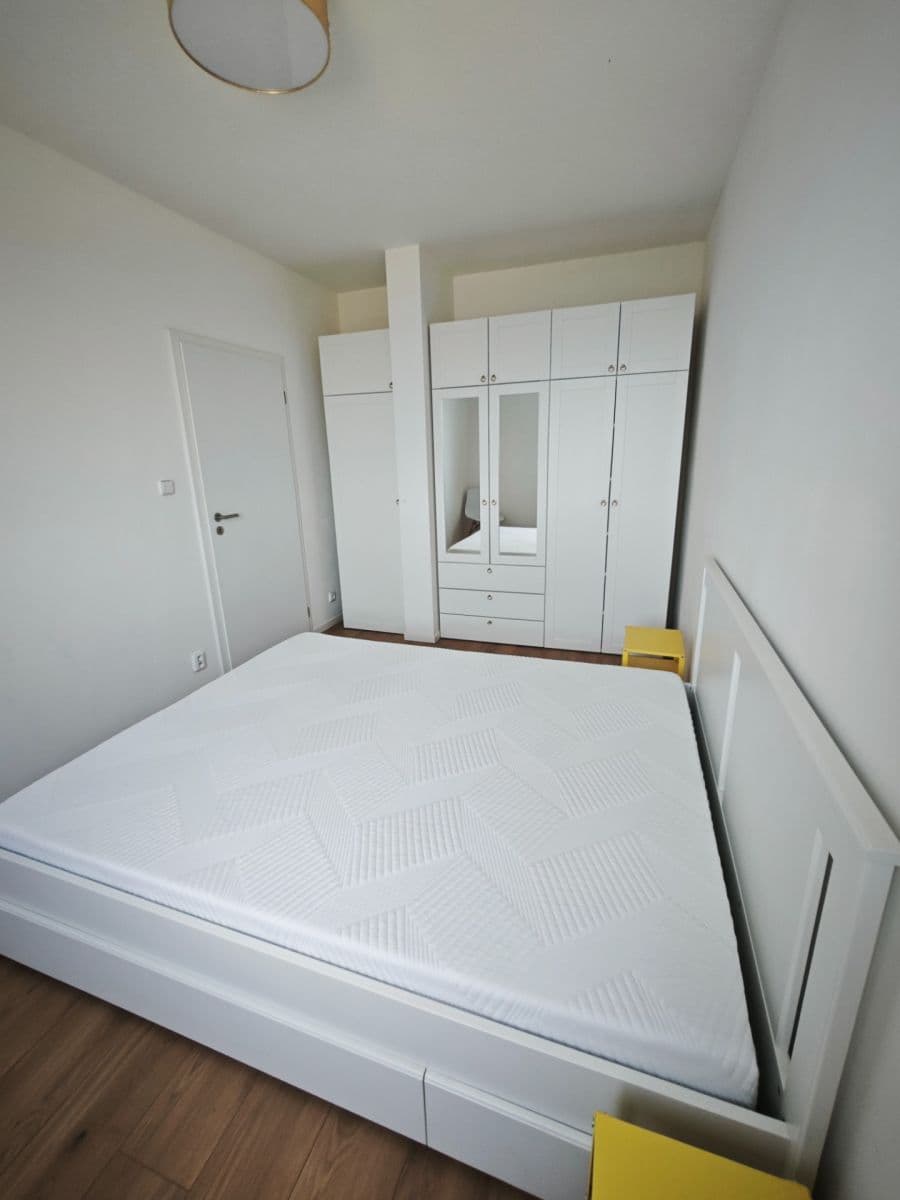 1 bedroom with open-plan kitchen flat to rent, 54 m², Honzíkova, Prague, Prague 1 bedroom with open-plan kitchen flat to rent, 54 m², Honzíkova, Prague, Prague