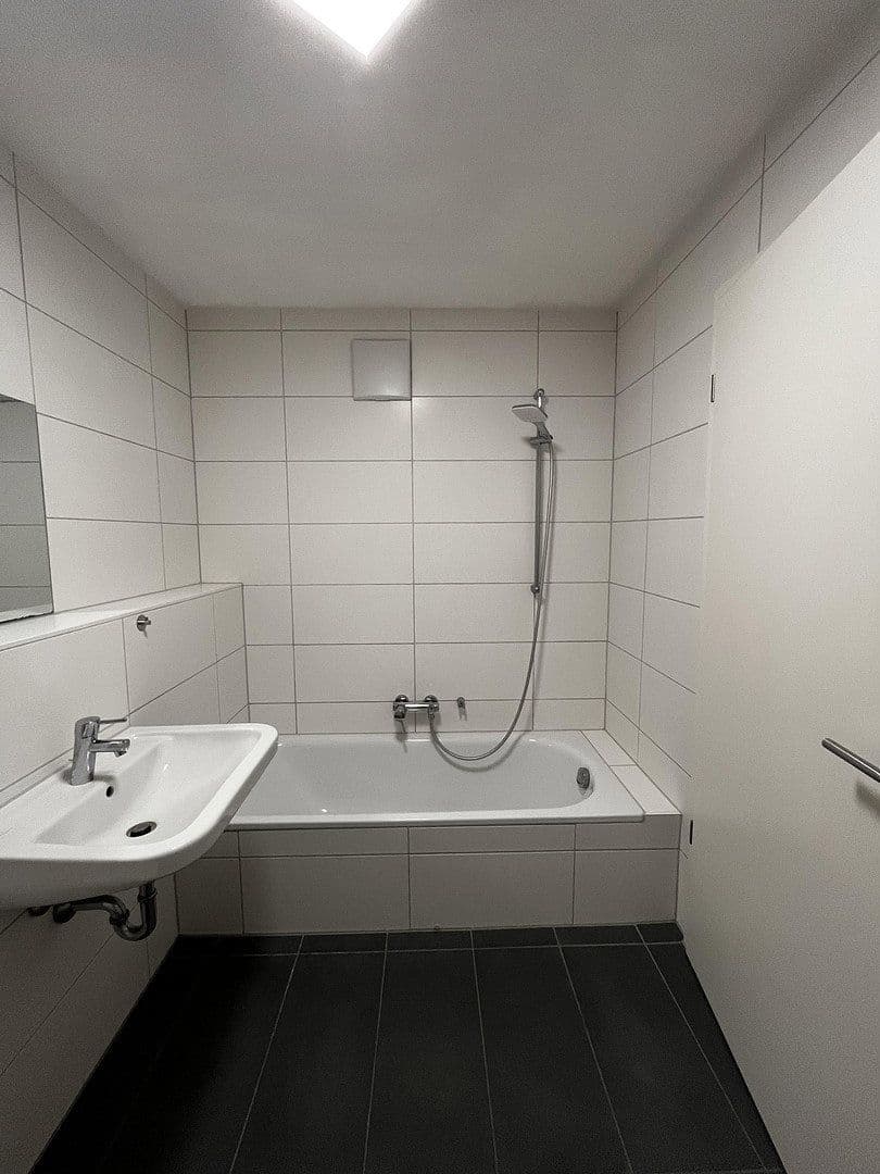 2 bedroom flat to rent, 55 m², Albertus-Magnus-Straße 28, Ingolstadt, Bavaria 2 bedroom flat to rent, 55 m², Albertus-Magnus-Straße 28, Ingolstadt, Bavaria