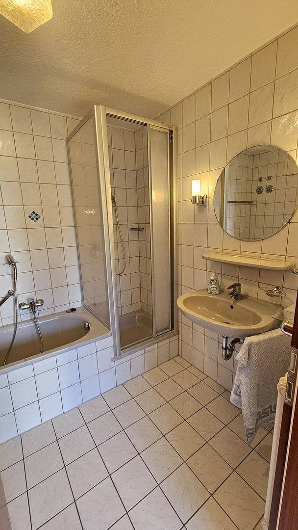 2 bedroom with open-plan kitchen flat to rent, 88 m², Wörth am Rhein, Rhineland-Palatinate 2 bedroom with open-plan kitchen flat to rent, 88 m², Wörth am Rhein, Rhineland-Palatinate