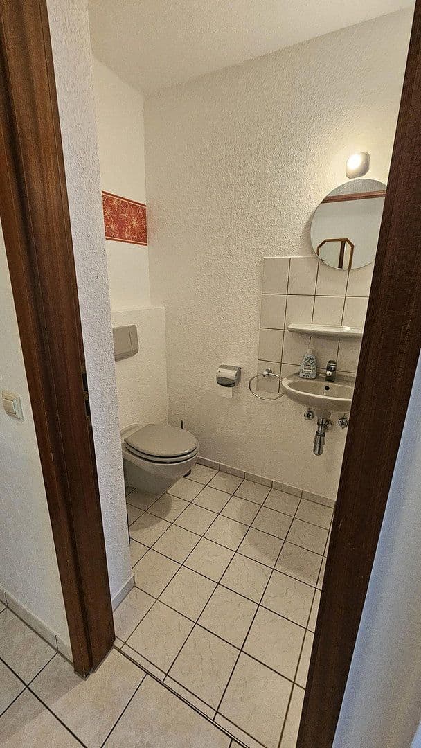 2 bedroom with open-plan kitchen flat to rent, 88 m², Wörth am Rhein, Rhineland-Palatinate 2 bedroom with open-plan kitchen flat to rent, 88 m², Wörth am Rhein, Rhineland-Palatinate