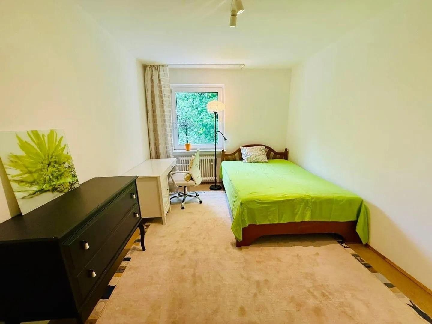 3 bedroom flat to rent, 10 m², Hackerberg 4, Krailling, Bavaria 3 bedroom flat to rent, 10 m², Hackerberg 4, Krailling, Bavaria