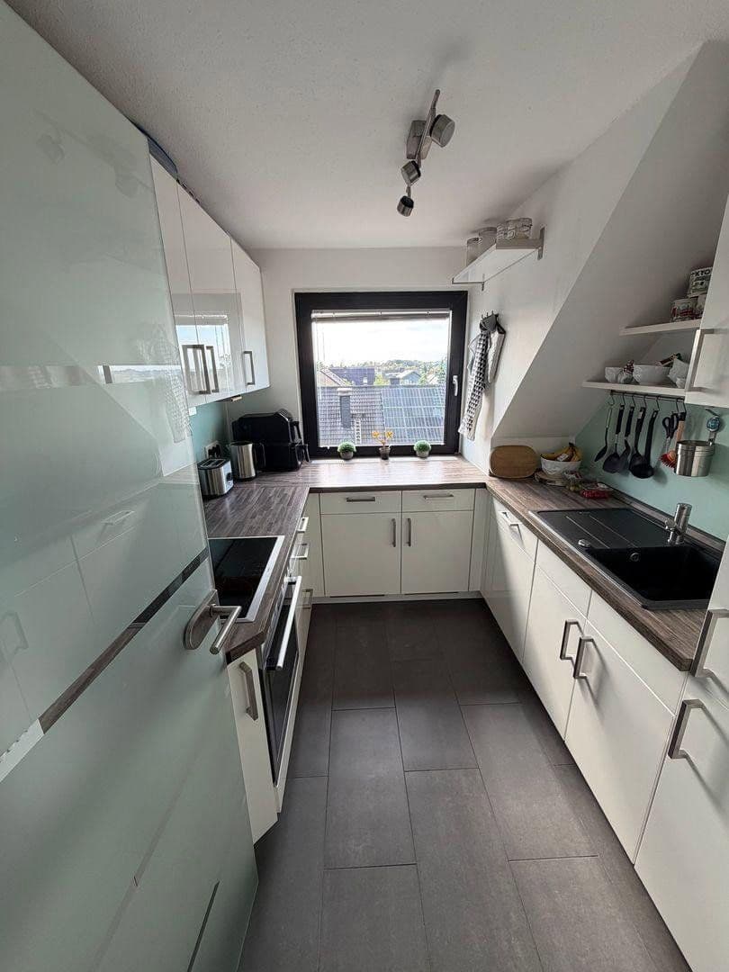 4 bedroom with open-plan kitchen flat for sale, 129 m², Wülfrath, North Rhine-Westphalia 4 bedroom with open-plan kitchen flat for sale, 129 m², Wülfrath, North Rhine-Westphalia