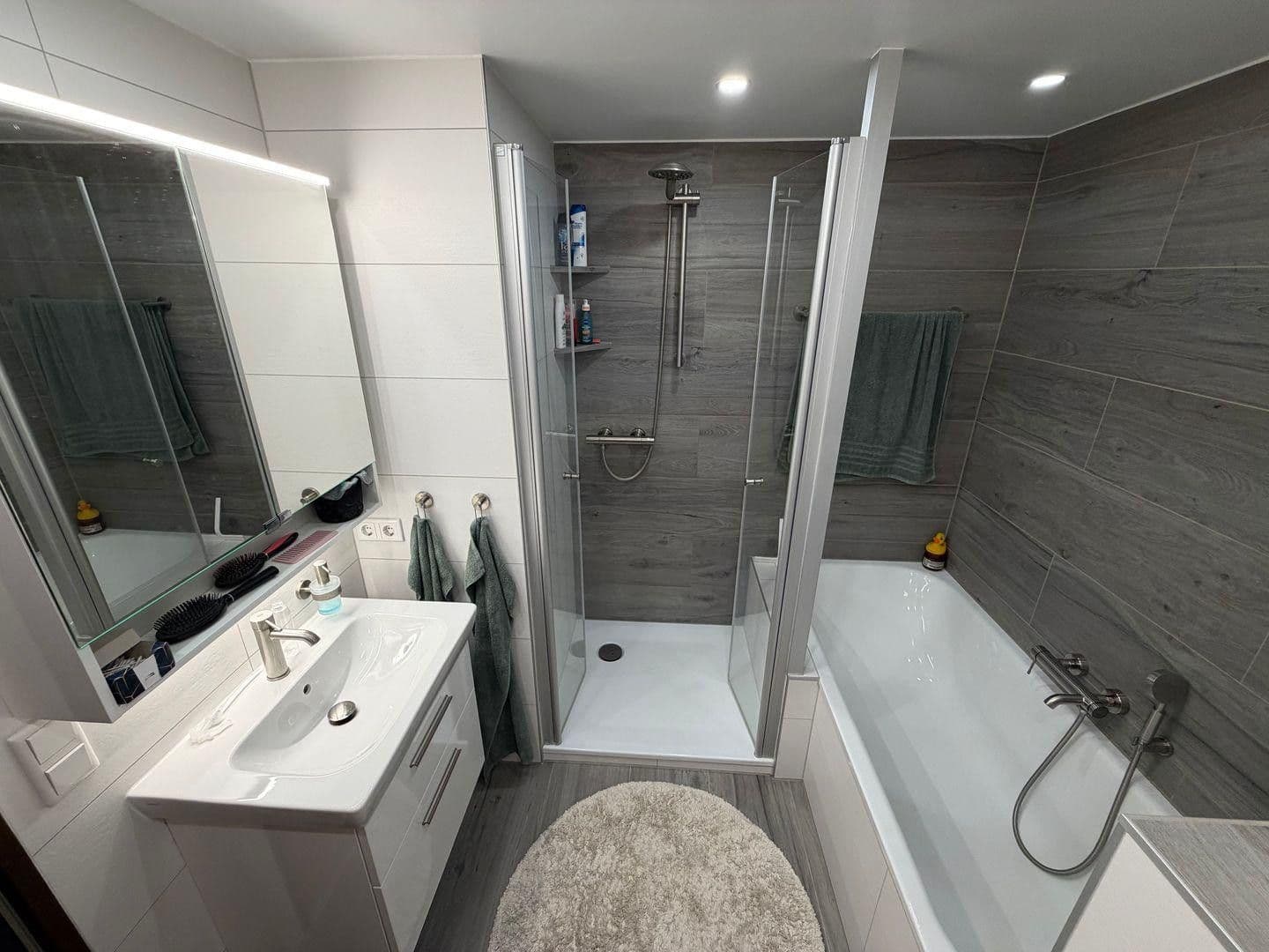 4 bedroom with open-plan kitchen flat for sale, 129 m², Wülfrath, North Rhine-Westphalia 4 bedroom with open-plan kitchen flat for sale, 129 m², Wülfrath, North Rhine-Westphalia