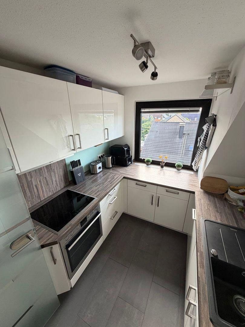 4 bedroom with open-plan kitchen flat for sale, 129 m², Wülfrath, North Rhine-Westphalia 4 bedroom with open-plan kitchen flat for sale, 129 m², Wülfrath, North Rhine-Westphalia
