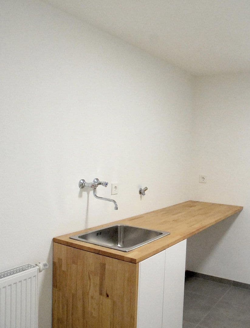 house to rent, 140 m², Rülzheimer Straße 20, Kuhardt, Rhineland-Palatinate house to rent, 140 m², Rülzheimer Straße 20, Kuhardt, Rhineland-Palatinate
