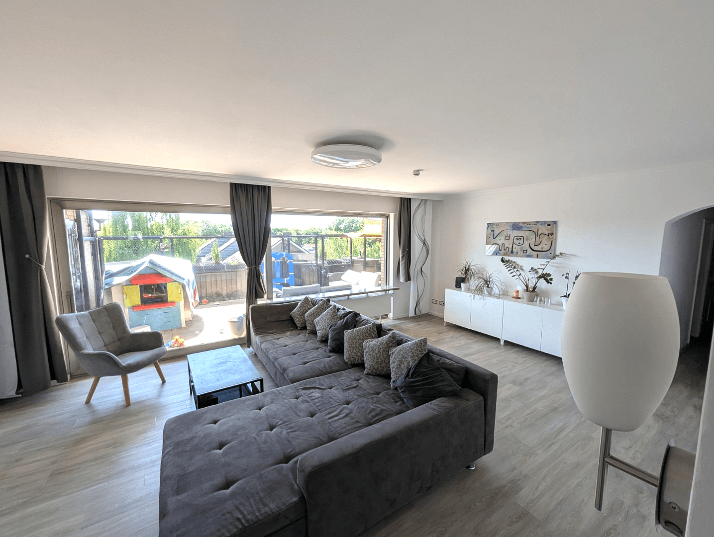 3 bedroom with open-plan kitchen flat for sale, 155 m², Köln, North Rhine-Westphalia 3 bedroom with open-plan kitchen flat for sale, 155 m², Köln, North Rhine-Westphalia