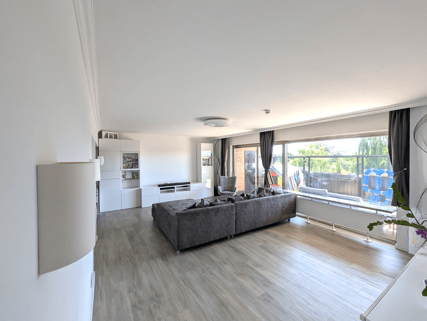 3 bedroom with open-plan kitchen flat for sale, 155 m², Köln, North Rhine-Westphalia 3 bedroom with open-plan kitchen flat for sale, 155 m², Köln, North Rhine-Westphalia