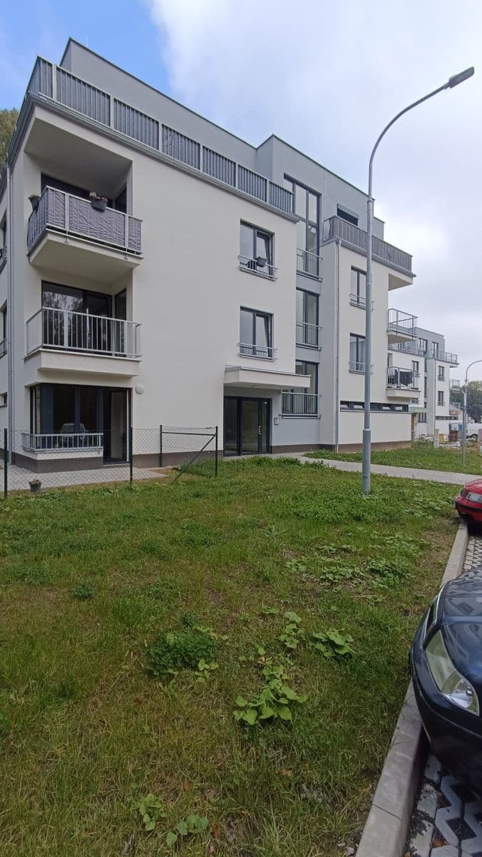 1 bedroom with open-plan kitchen flat to rent, 56 m², K Pomezí, Cheb, Karlovarský Region 1 bedroom with open-plan kitchen flat to rent, 56 m², K Pomezí, Cheb, Karlovarský Region