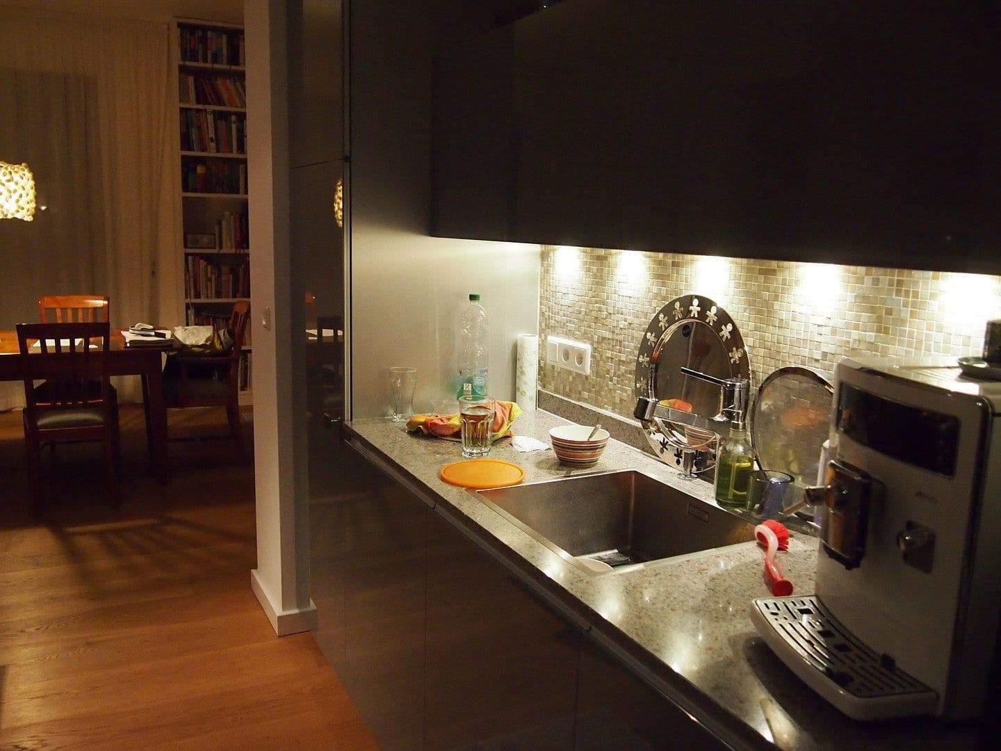 3 bedroom with open-plan kitchen flat to rent, 172 m², Am Orangeriepark, Berlin, Berlin 3 bedroom with open-plan kitchen flat to rent, 172 m², Am Orangeriepark, Berlin, Berlin
