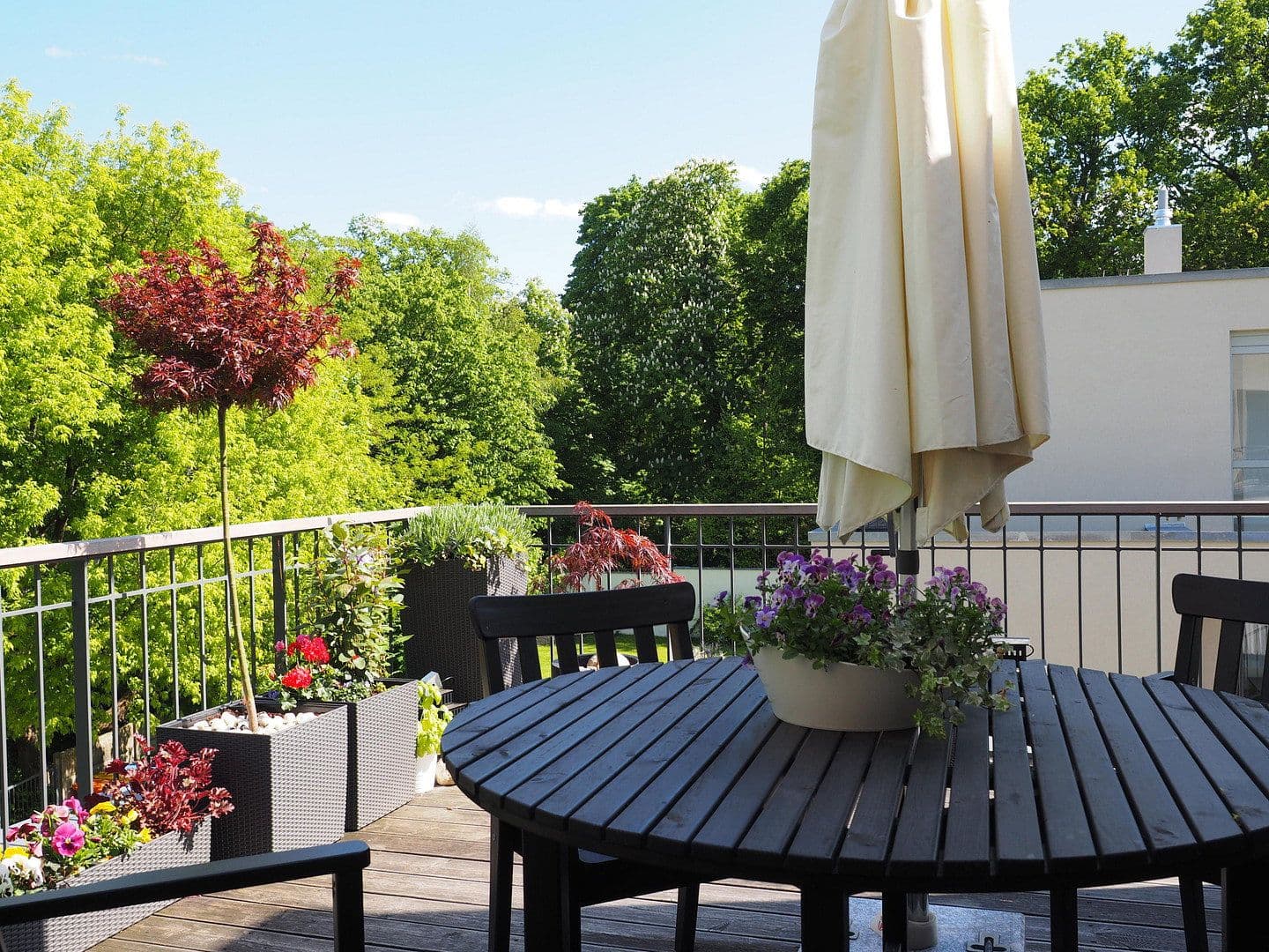 3 bedroom with open-plan kitchen flat to rent, 172 m², Am Orangeriepark, Berlin, Berlin 3 bedroom with open-plan kitchen flat to rent, 172 m², Am Orangeriepark, Berlin, Berlin