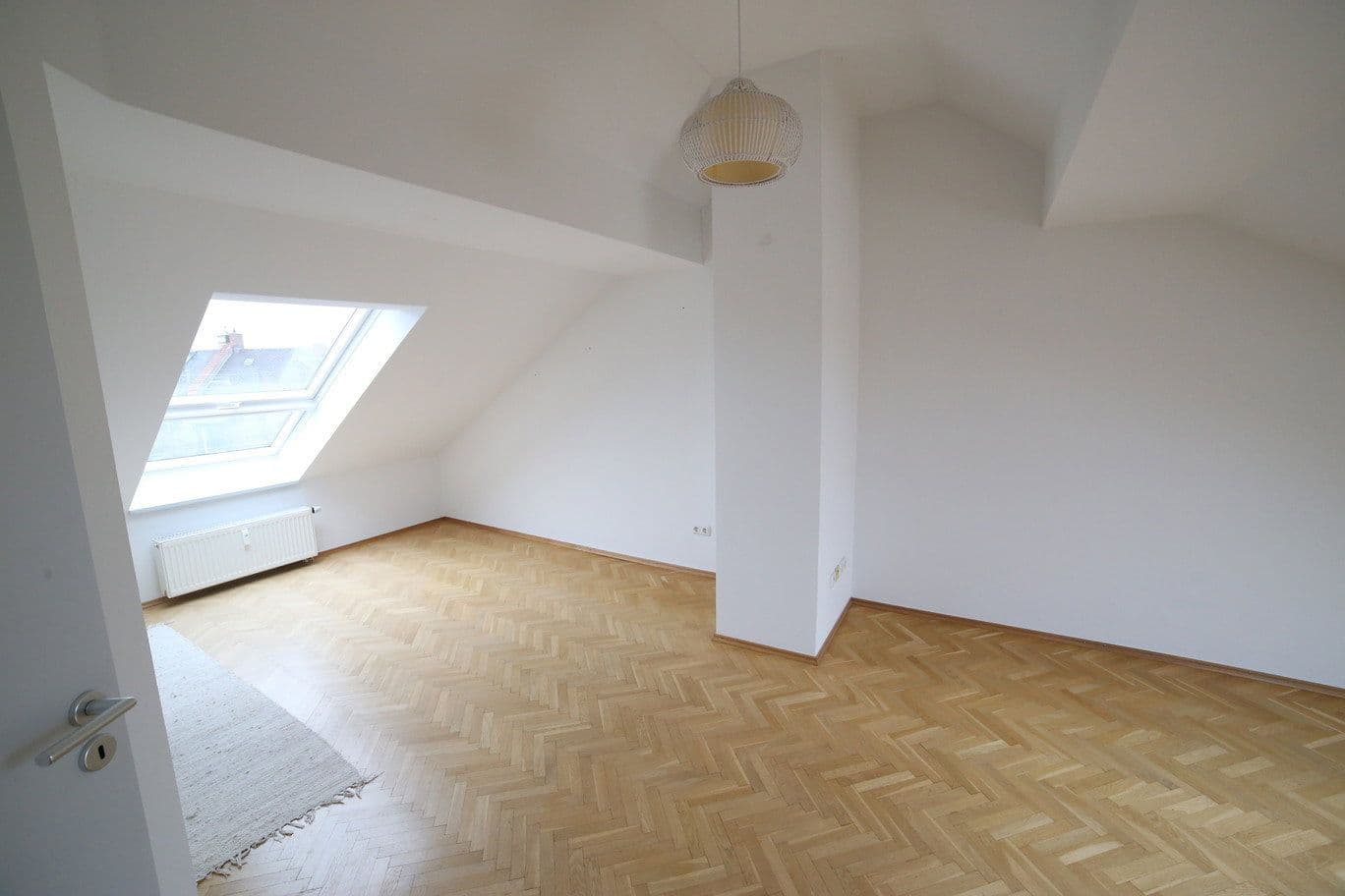 1 bedroom with open-plan kitchen flat to rent, 80 m², Frankfurt, Hesse 1 bedroom with open-plan kitchen flat to rent, 80 m², Frankfurt, Hesse
