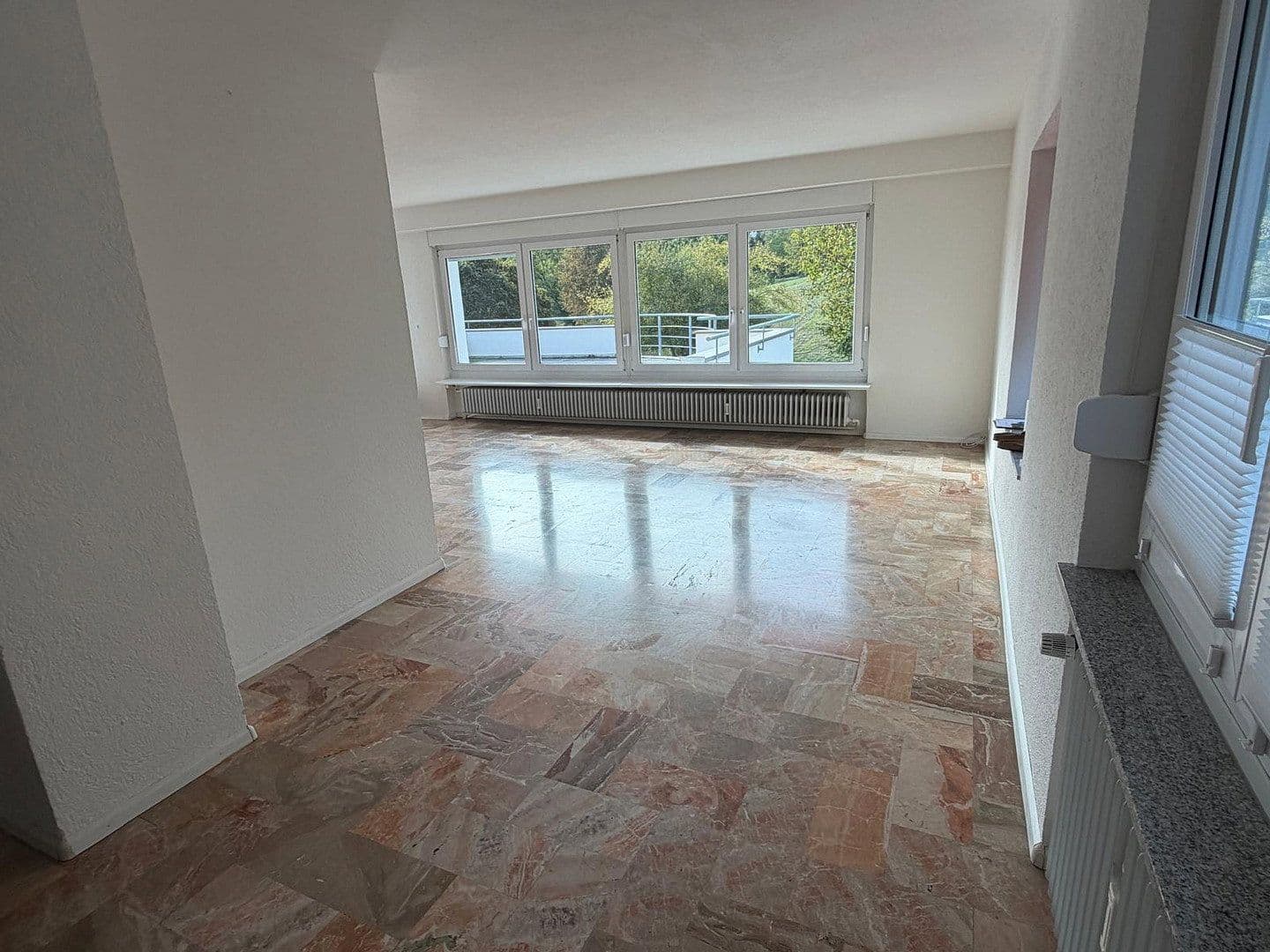 2 bedroom with open-plan kitchen flat to rent, 110 m², Rheinfelden (Baden), Baden-Württemberg 2 bedroom with open-plan kitchen flat to rent, 110 m², Rheinfelden (Baden), Baden-Württemberg