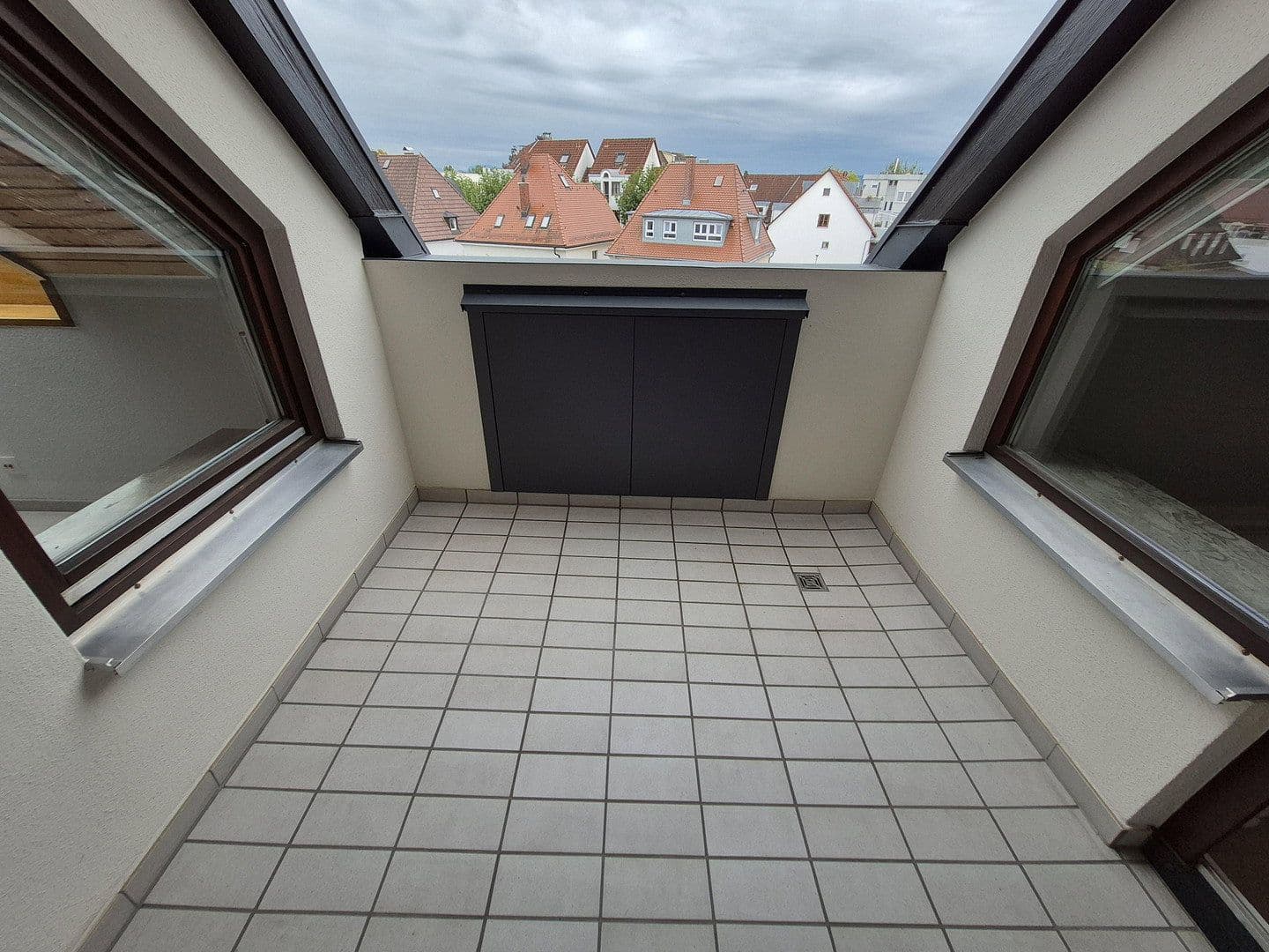 2 bedroom with open-plan kitchen flat to rent, 80 m², Moltkestraße 22, Friedrichshafen, Baden-Württemberg 2 bedroom with open-plan kitchen flat to rent, 80 m², Moltkestraße 22, Friedrichshafen, Baden-Württemberg