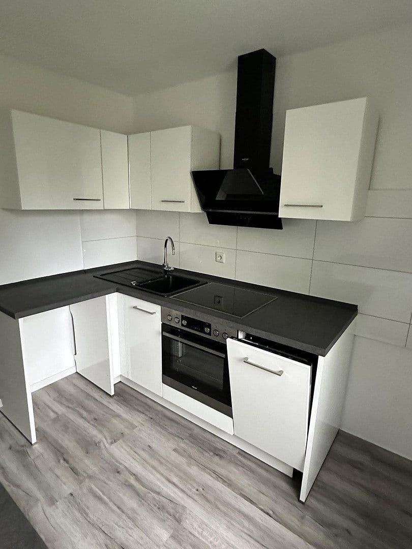 2 bedroom with open-plan kitchen flat for sale, 69 m², Sachsenring 65, Bochum, North Rhine-Westphalia 2 bedroom with open-plan kitchen flat for sale, 69 m², Sachsenring 65, Bochum, North Rhine-Westphalia