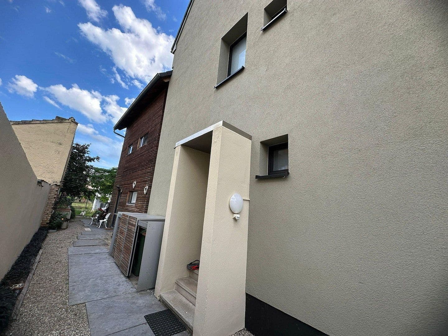 3 bedroom with open-plan kitchen flat to rent, 108 m², Rheinauer Str. 34, Brühl, Baden-Württemberg 3 bedroom with open-plan kitchen flat to rent, 108 m², Rheinauer Str. 34, Brühl, Baden-Württemberg