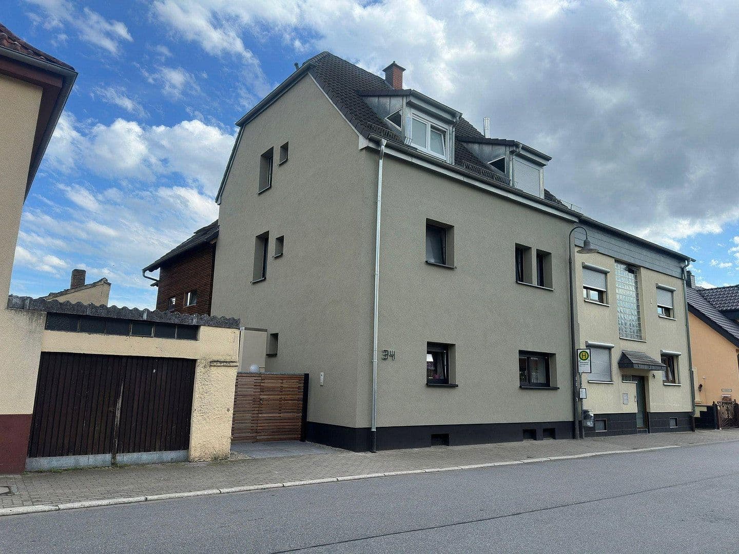 3 bedroom with open-plan kitchen flat to rent, 108 m², Rheinauer Str. 34, Brühl, Baden-Württemberg 3 bedroom with open-plan kitchen flat to rent, 108 m², Rheinauer Str. 34, Brühl, Baden-Württemberg
