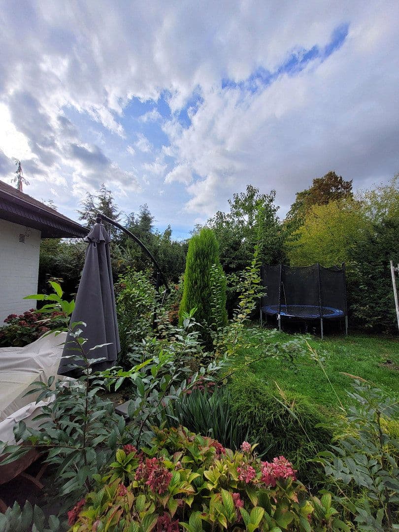 house for sale, 141 m², Neuenberger Straße, Neuss, North Rhine-Westphalia house for sale, 141 m², Neuenberger Straße, Neuss, North Rhine-Westphalia