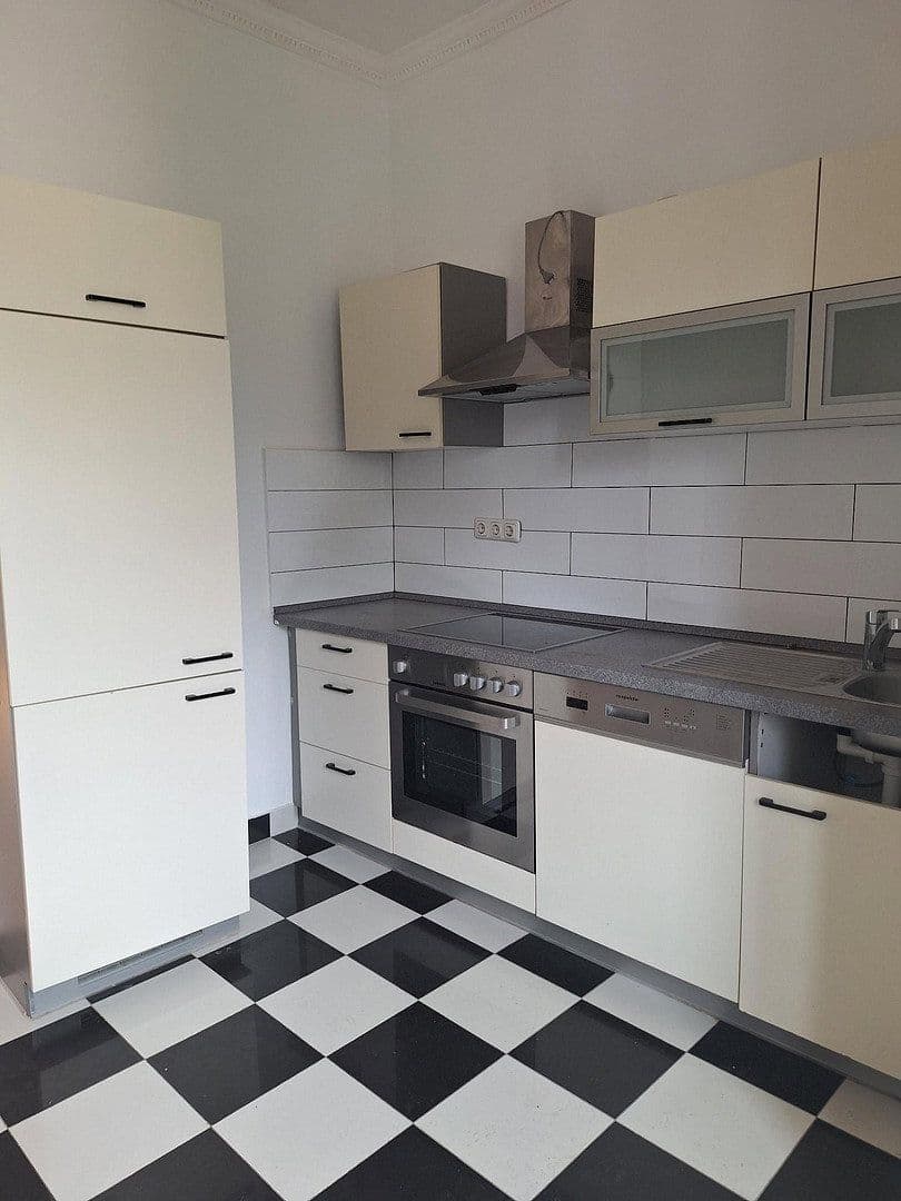 3 bedroom flat to rent, 69 m², Köln, North Rhine-Westphalia 3 bedroom flat to rent, 69 m², Köln, North Rhine-Westphalia