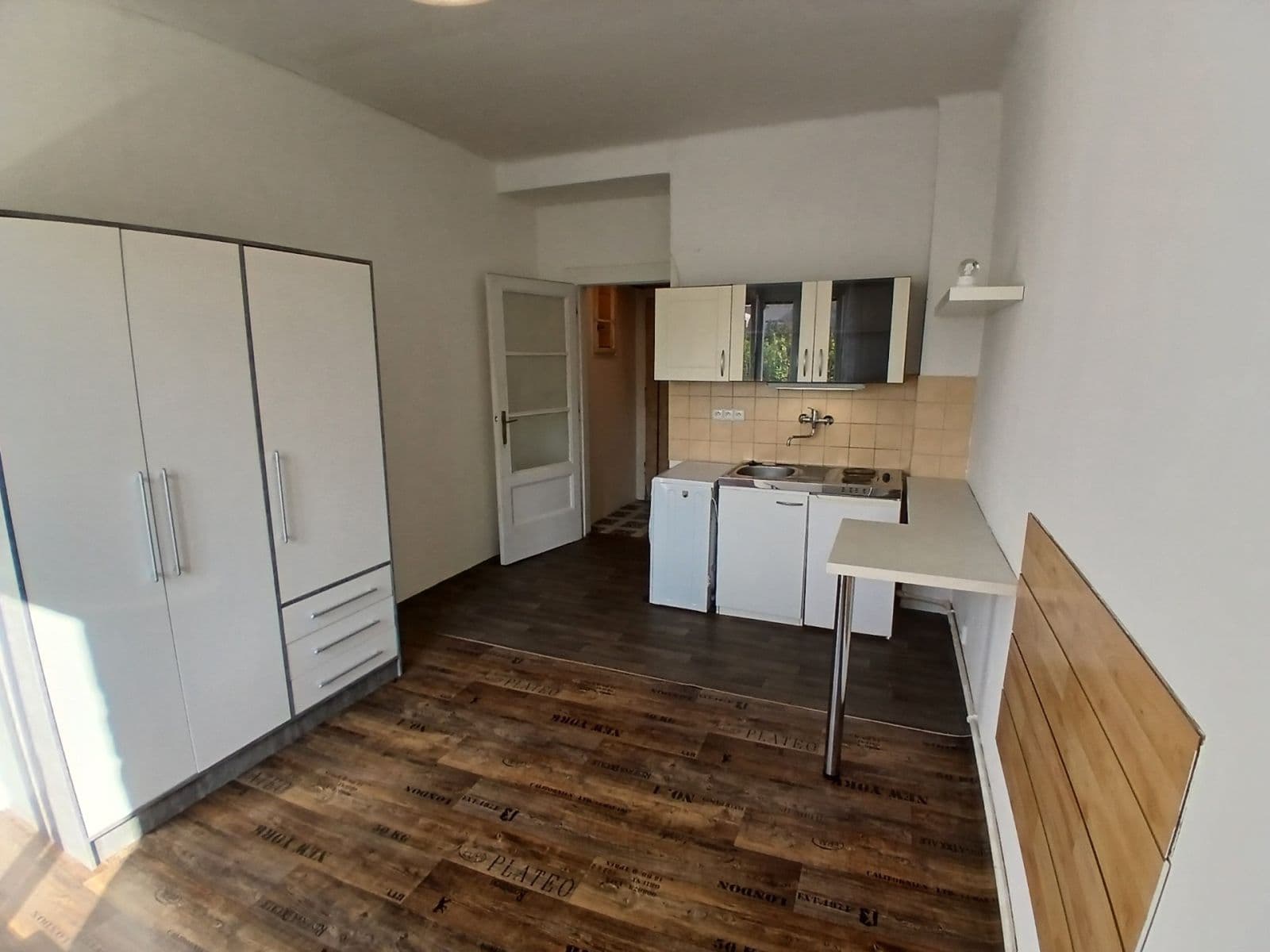 Studio flat to rent, 20 m², Kovářská, Prague, Prague Studio flat to rent, 20 m², Kovářská, Prague, Prague