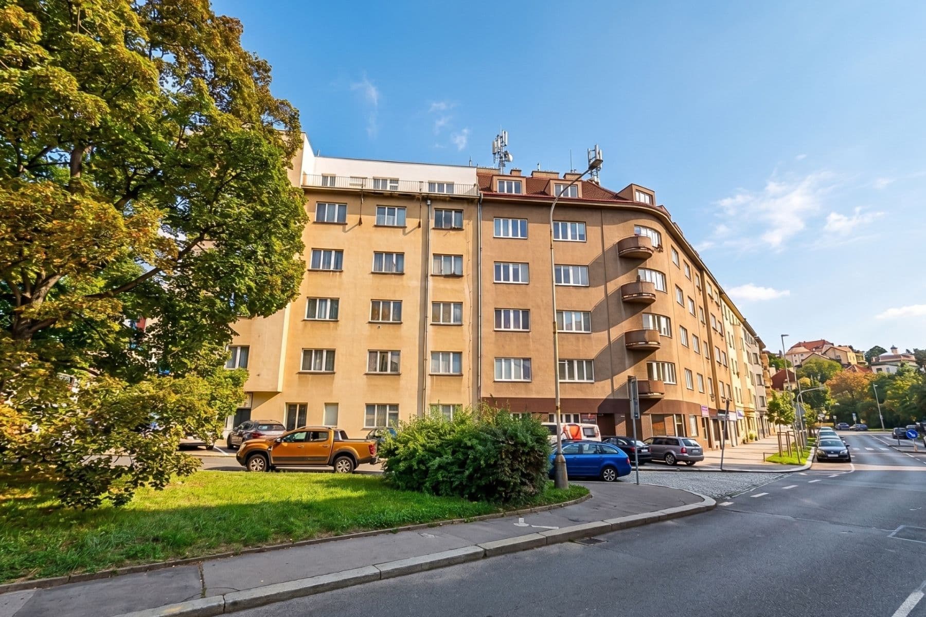 2 bedroom with open-plan kitchen flat for sale, 94 m², Na dolinách, Prague, Prague 2 bedroom with open-plan kitchen flat for sale, 94 m², Na dolinách, Prague, Prague