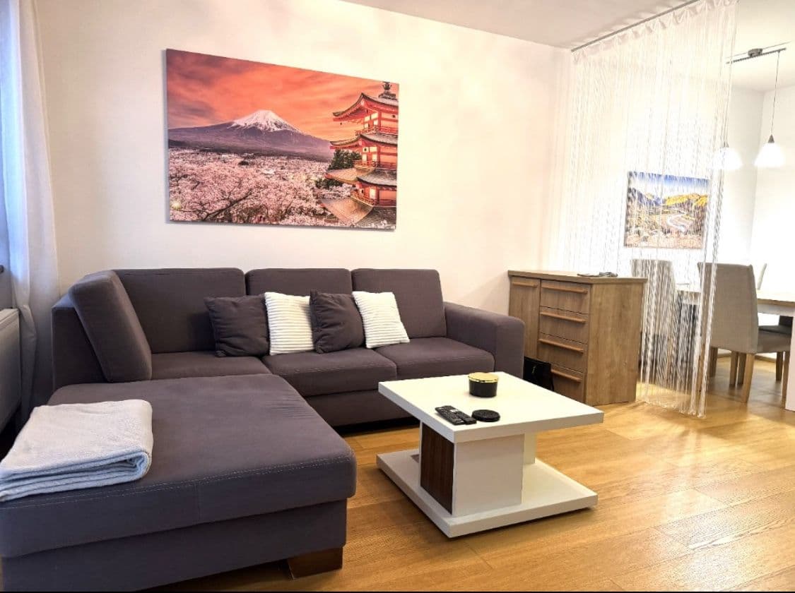 1 bedroom with open-plan kitchen flat to rent, 69 m², K Beranovu, Prague, Prague 1 bedroom with open-plan kitchen flat to rent, 69 m², K Beranovu, Prague, Prague