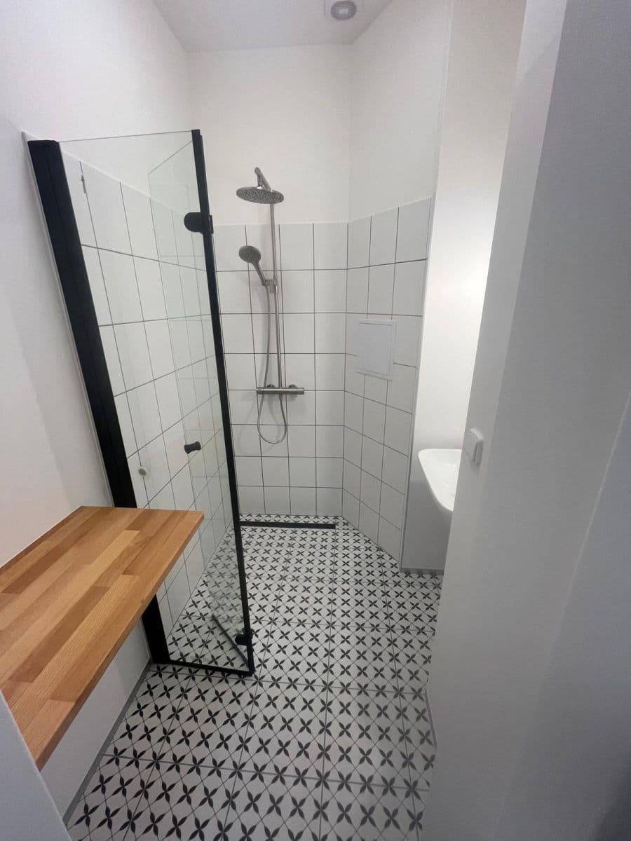 Studio flat for sale, 30 m², 28. pluku, Prague, Prague Studio flat for sale, 30 m², 28. pluku, Prague, Prague