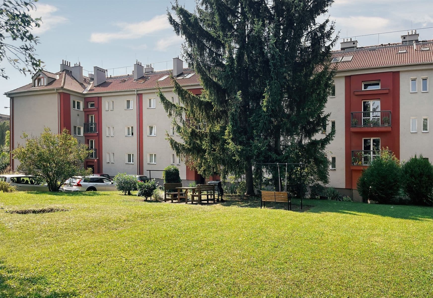 2 bedroom with open-plan kitchen flat for sale, 105 m², Stochovská, Prague, Prague 2 bedroom with open-plan kitchen flat for sale, 105 m², Stochovská, Prague, Prague