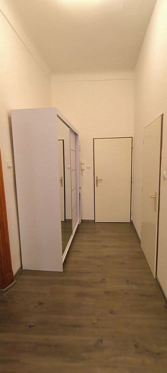 1 bedroom flat to rent, 42 m², Dolní náměstí, Olomouc, Olomoucký Region 1 bedroom flat to rent, 42 m², Dolní náměstí, Olomouc, Olomoucký Region