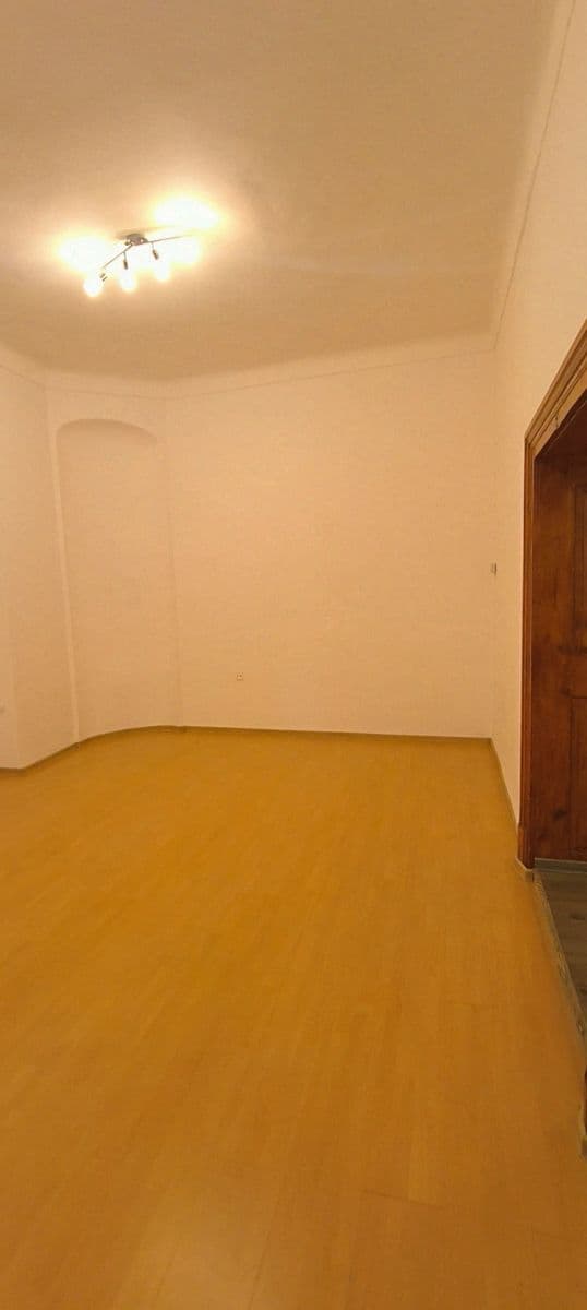 1 bedroom flat to rent, 42 m², Dolní náměstí, Olomouc, Olomoucký Region 1 bedroom flat to rent, 42 m², Dolní náměstí, Olomouc, Olomoucký Region