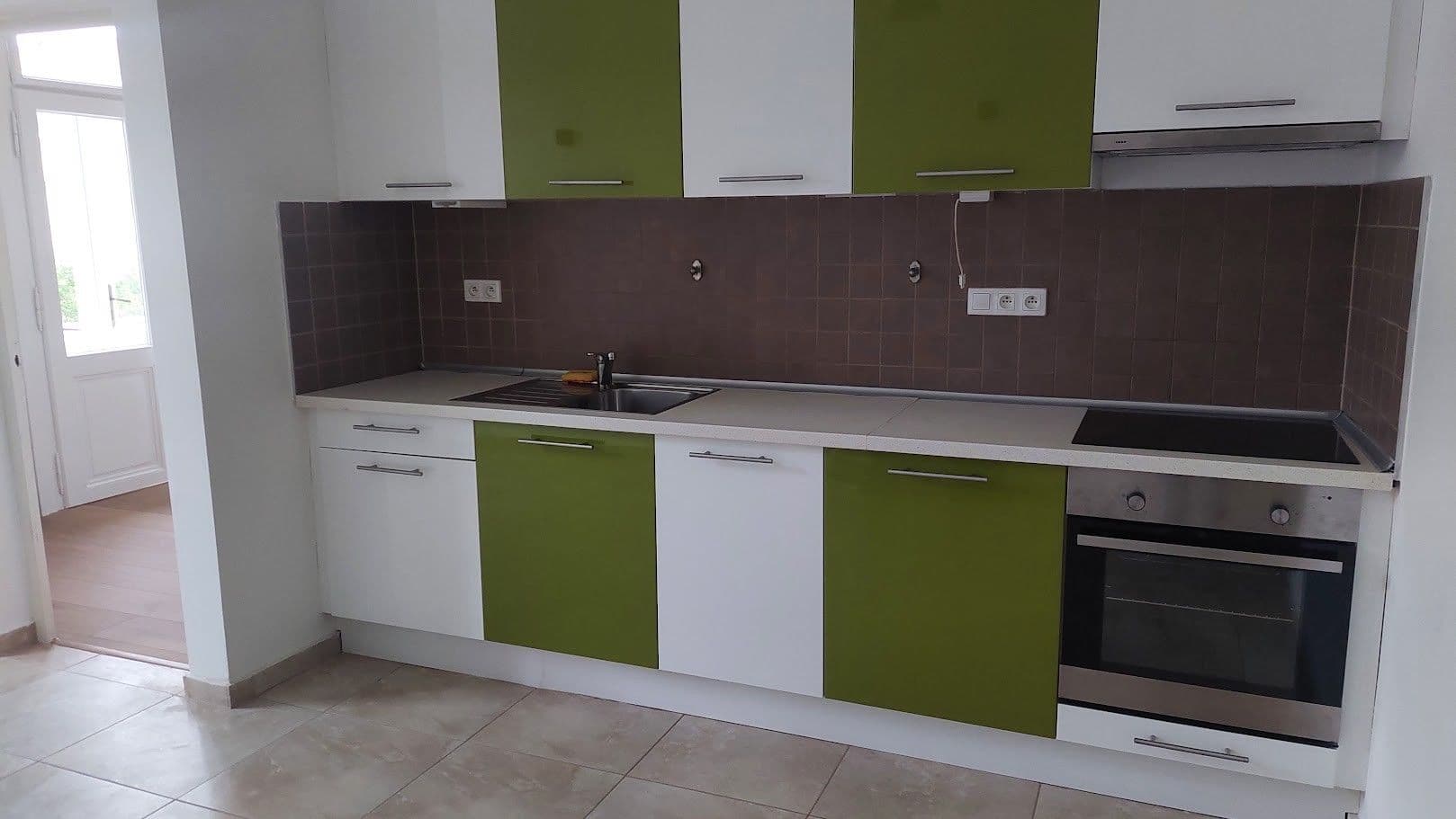 1 bedroom with open-plan kitchen flat to rent, 42 m², Pernerova, Prague, Prague 1 bedroom with open-plan kitchen flat to rent, 42 m², Pernerova, Prague, Prague