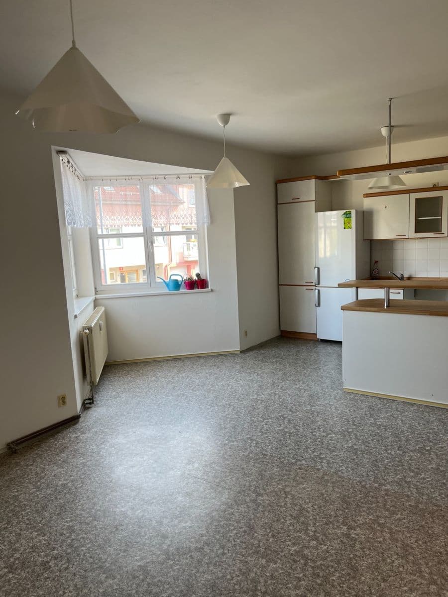 1 bedroom with open-plan kitchen flat to rent, 64 m², K Rozkoši, Prague, Prague 1 bedroom with open-plan kitchen flat to rent, 64 m², K Rozkoši, Prague, Prague