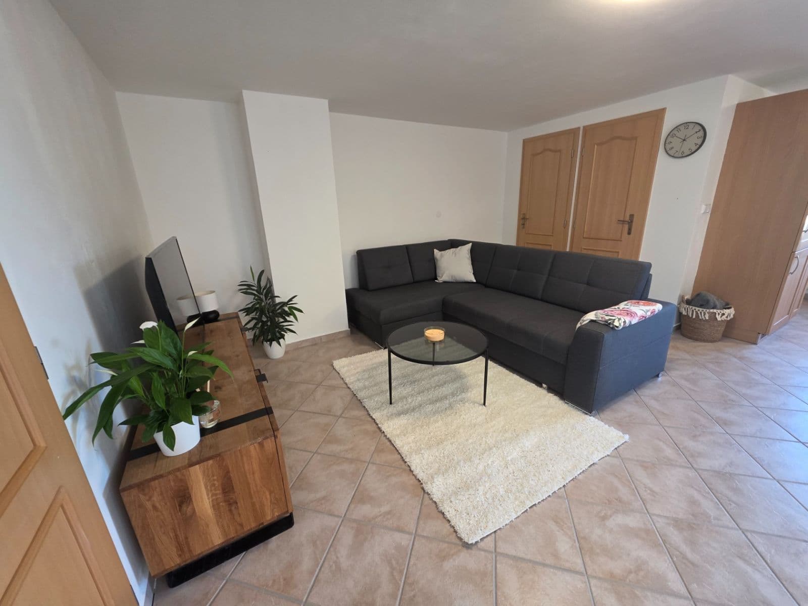 1 bedroom with open-plan kitchen flat to rent, 54 m², Podolí, Jihomoravský Region 1 bedroom with open-plan kitchen flat to rent, 54 m², Podolí, Jihomoravský Region