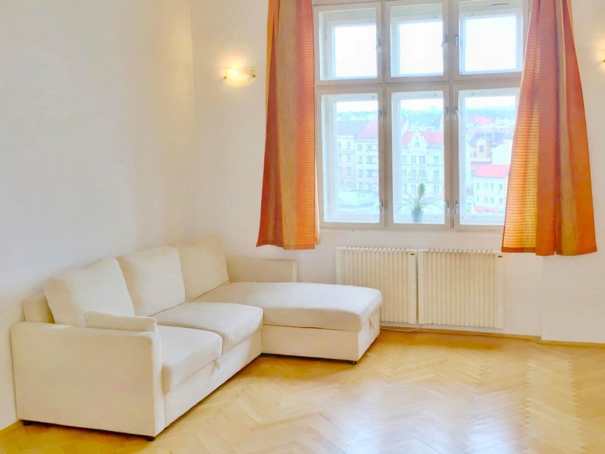 1 bedroom with open-plan kitchen flat for sale, 48 m², Heydukova, Prague, Prague 1 bedroom with open-plan kitchen flat for sale, 48 m², Heydukova, Prague, Prague