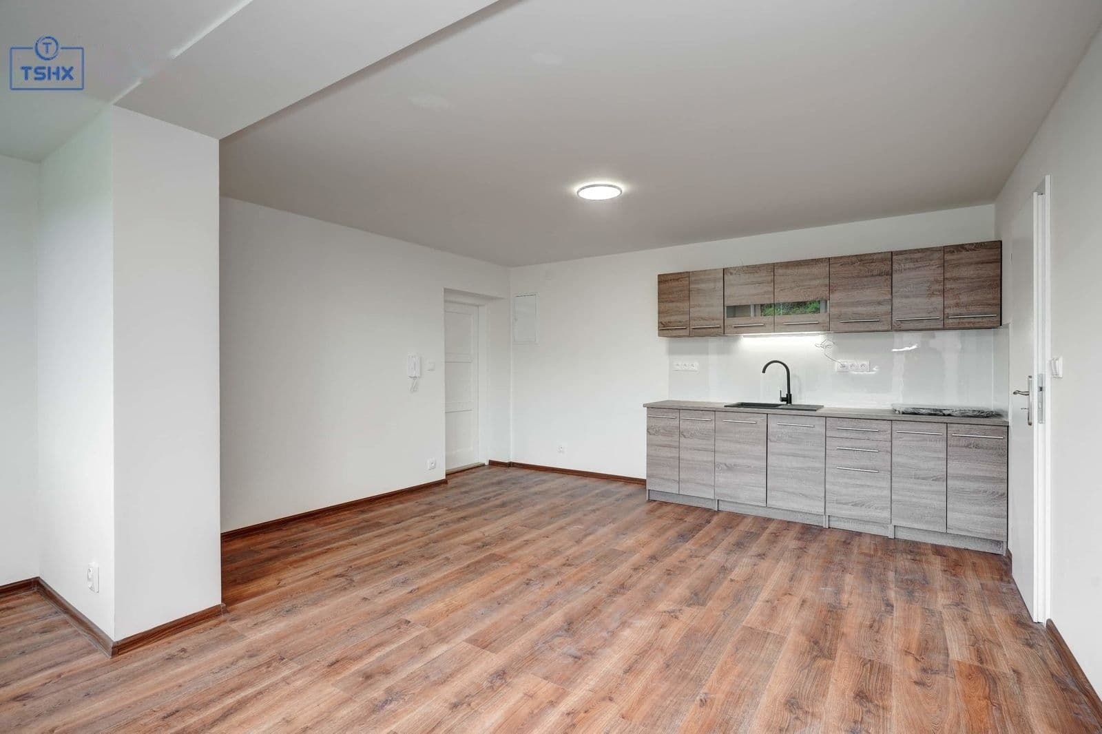 Studio flat to rent, 29 m², Viniční, Brno, Jihomoravský Region Studio flat to rent, 29 m², Viniční, Brno, Jihomoravský Region