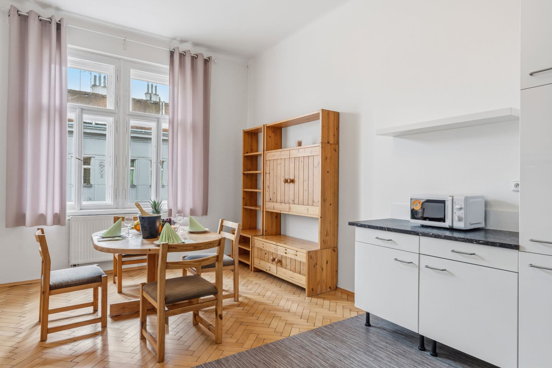 flat to rent, 84 m², Milady Horákové, Prague, Prague flat to rent, 84 m², Milady Horákové, Prague, Prague