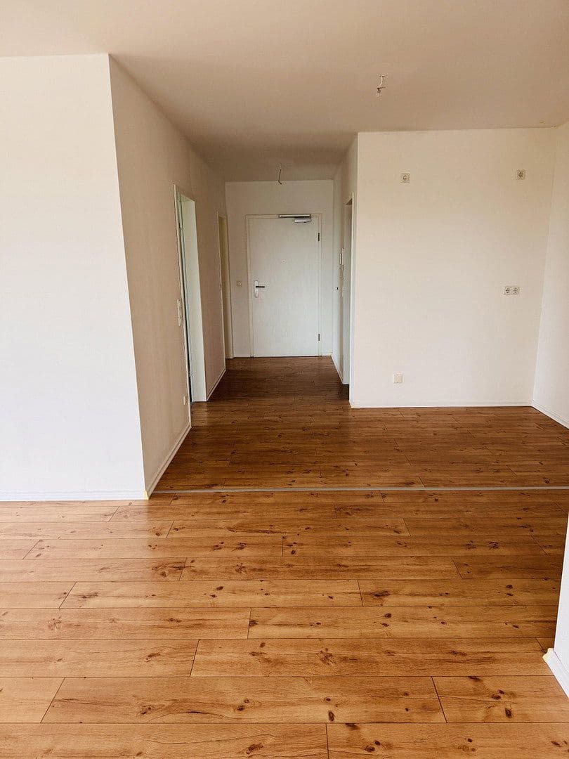 1 bedroom with open-plan kitchen flat to rent, 95 m², Triftäcker 31, Hemau, Bavaria 1 bedroom with open-plan kitchen flat to rent, 95 m², Triftäcker 31, Hemau, Bavaria