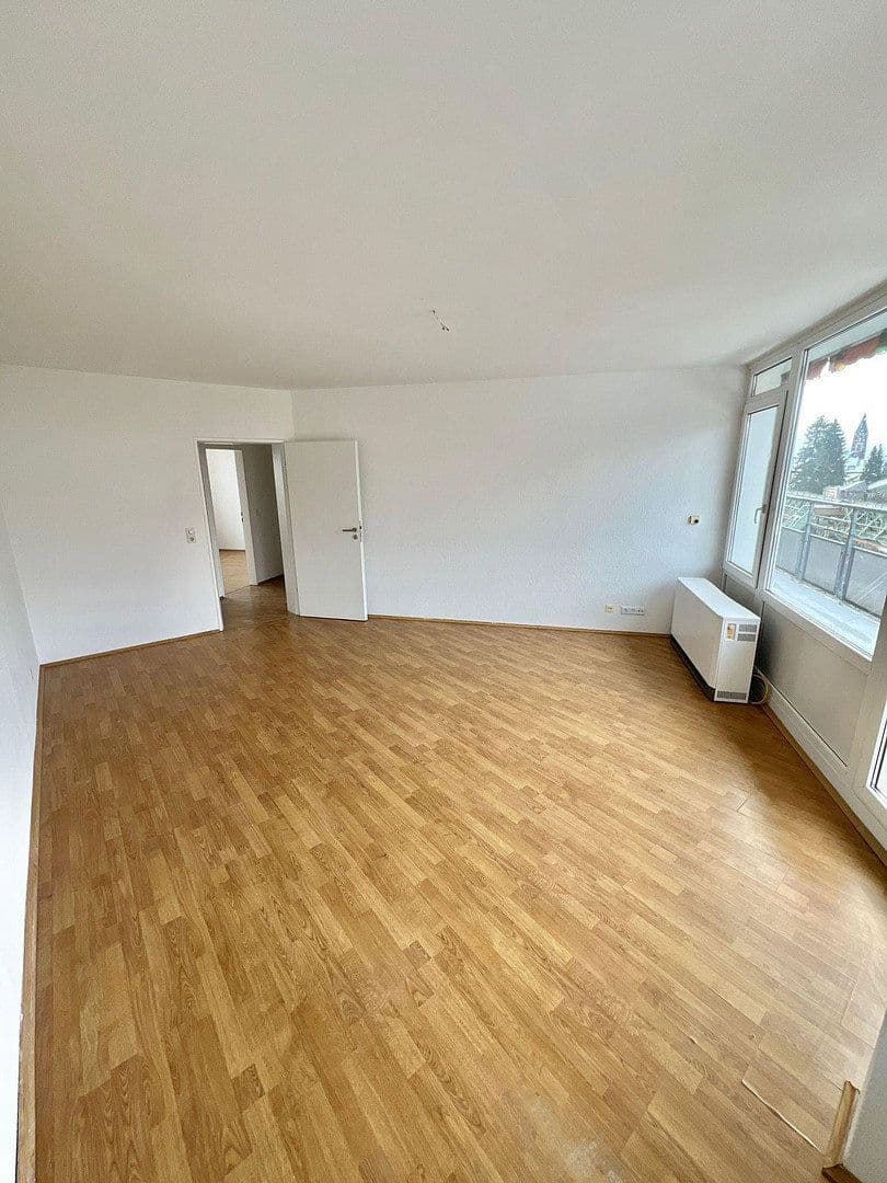 3 bedroom flat to rent, 70 m², Am Brögel 4, Wuppertal, North Rhine-Westphalia 3 bedroom flat to rent, 70 m², Am Brögel 4, Wuppertal, North Rhine-Westphalia