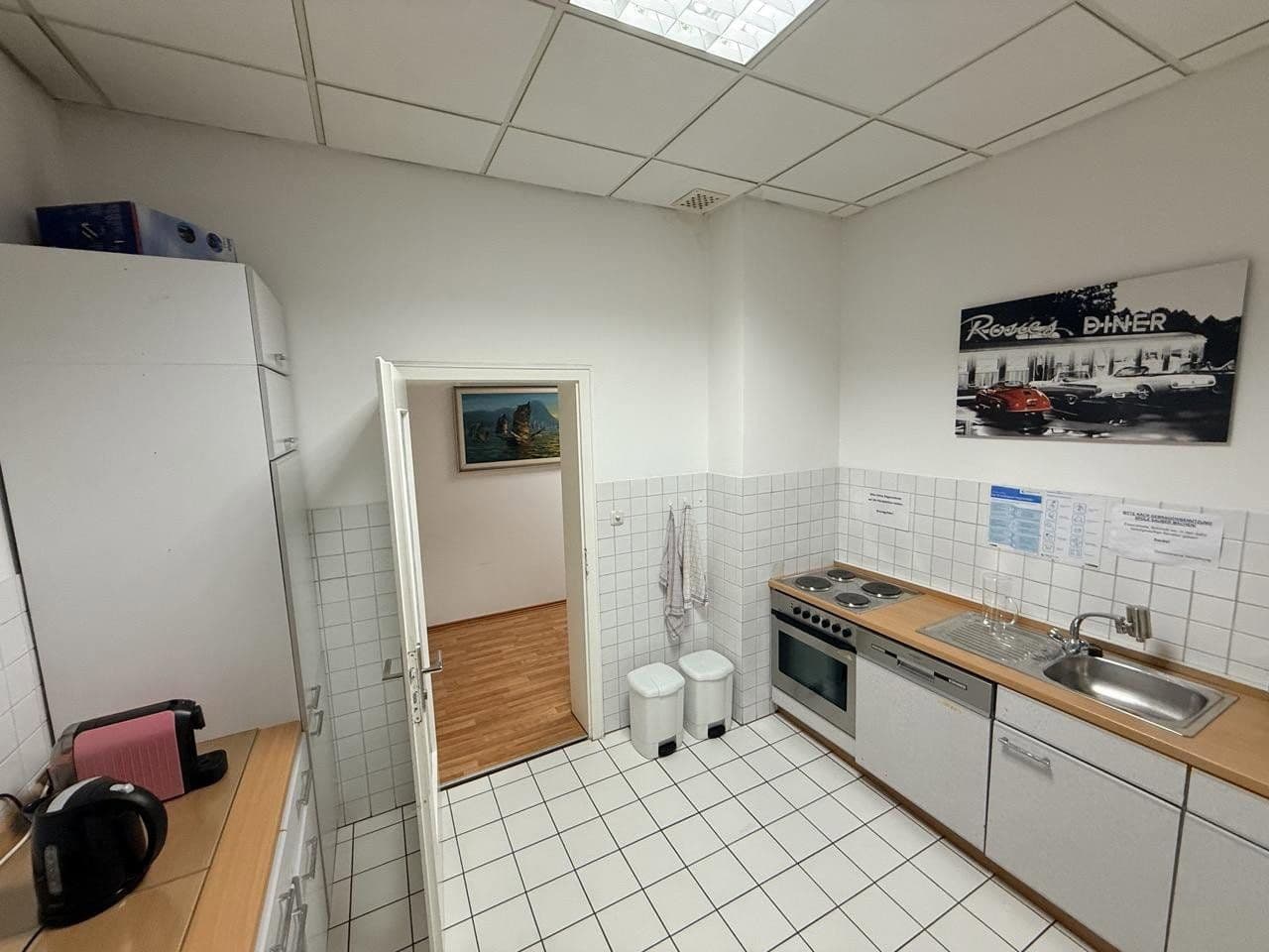 office to rent, 22 m², Dieselstrasse 1, Rottenburg a. d. Laaber, Bavaria office to rent, 22 m², Dieselstrasse 1, Rottenburg a. d. Laaber, Bavaria