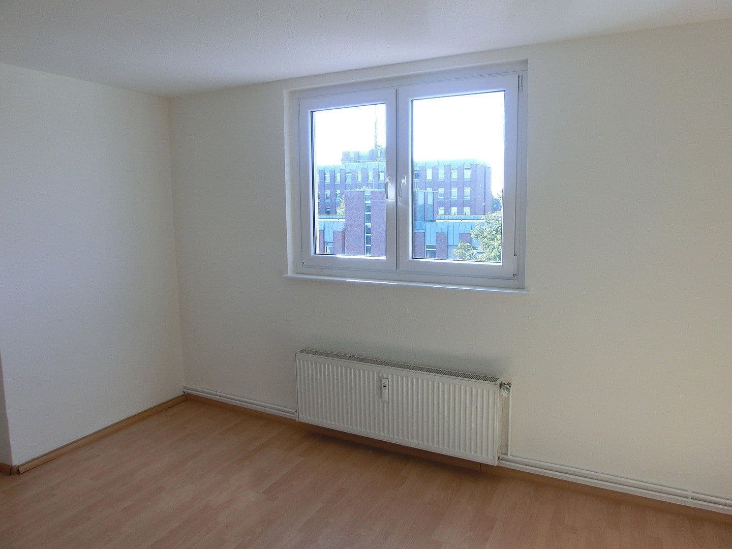 2 bedroom flat to rent, 48 m², Sadowastr. 2, Lübeck, Schleswig-Holstein 2 bedroom flat to rent, 48 m², Sadowastr. 2, Lübeck, Schleswig-Holstein