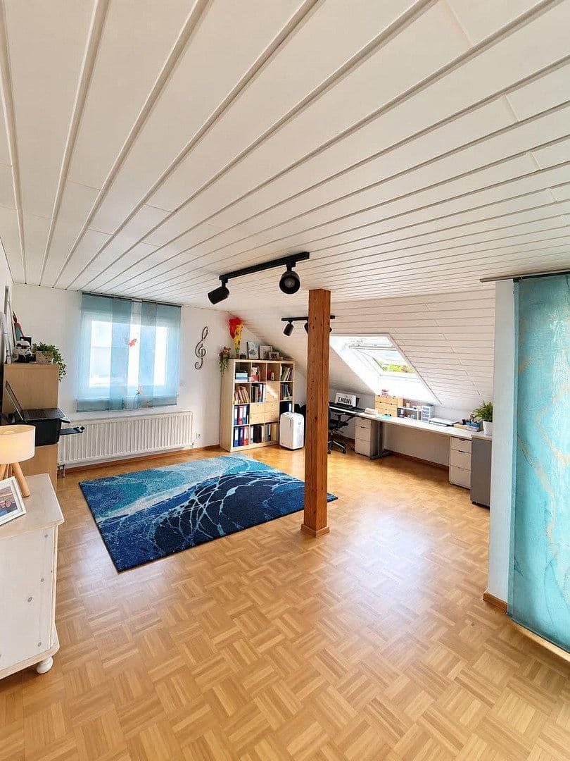 2 bedroom with open-plan kitchen flat to rent, 112 m², Schwegenheimer Str. 67, Römerberg, Rhineland-Palatinate 2 bedroom with open-plan kitchen flat to rent, 112 m², Schwegenheimer Str. 67, Römerberg, Rhineland-Palatinate