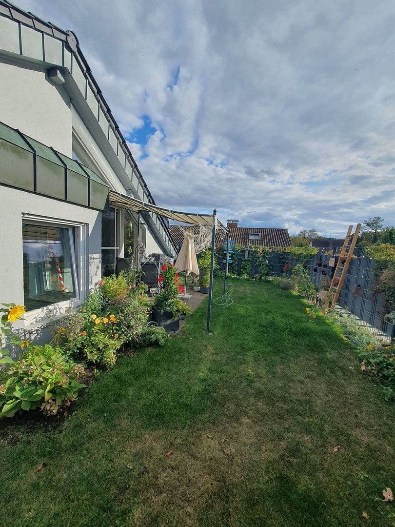 2 bedroom with open-plan kitchen flat to rent, 112 m², Schwegenheimer Str. 67, Römerberg, Rhineland-Palatinate 2 bedroom with open-plan kitchen flat to rent, 112 m², Schwegenheimer Str. 67, Römerberg, Rhineland-Palatinate