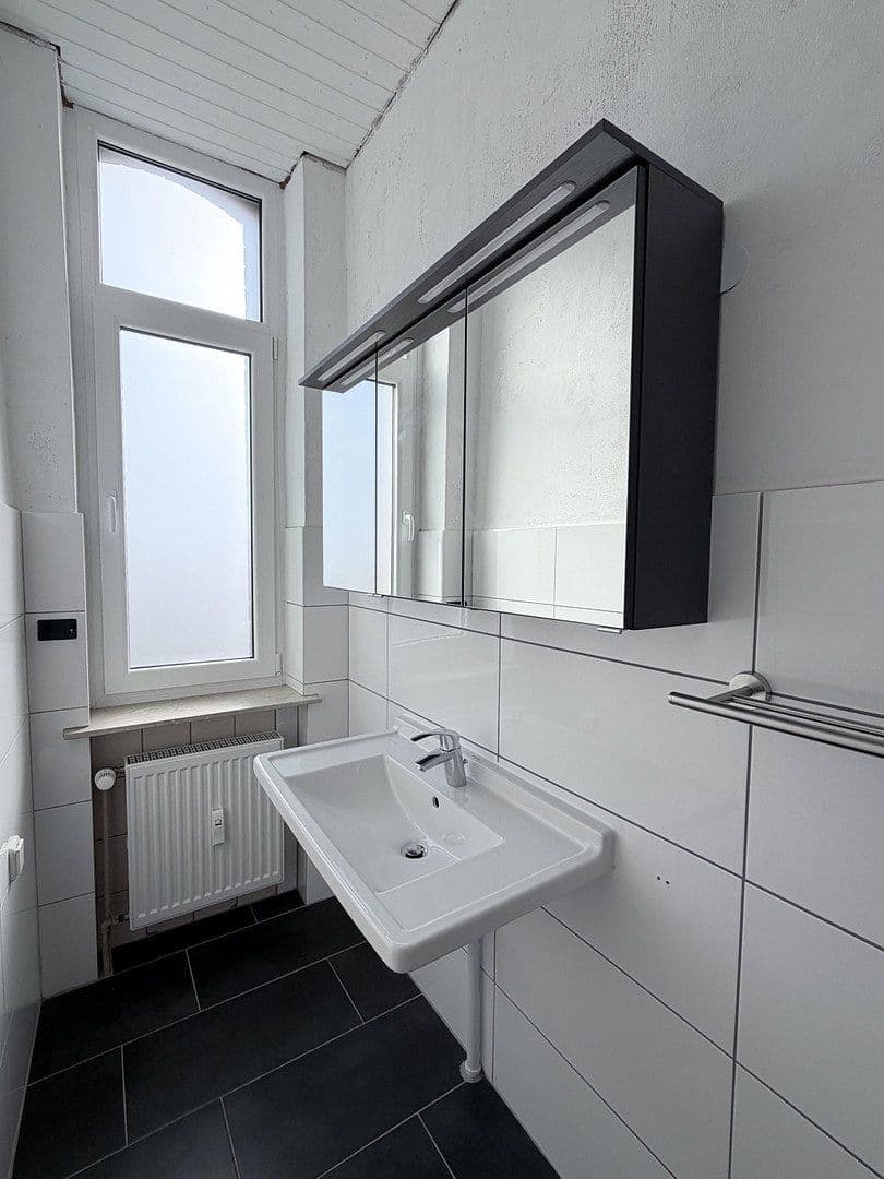 4 bedroom flat to rent, 102 m², Alfred-Delp-Straße 16, Hanau, Hesse 4 bedroom flat to rent, 102 m², Alfred-Delp-Straße 16, Hanau, Hesse