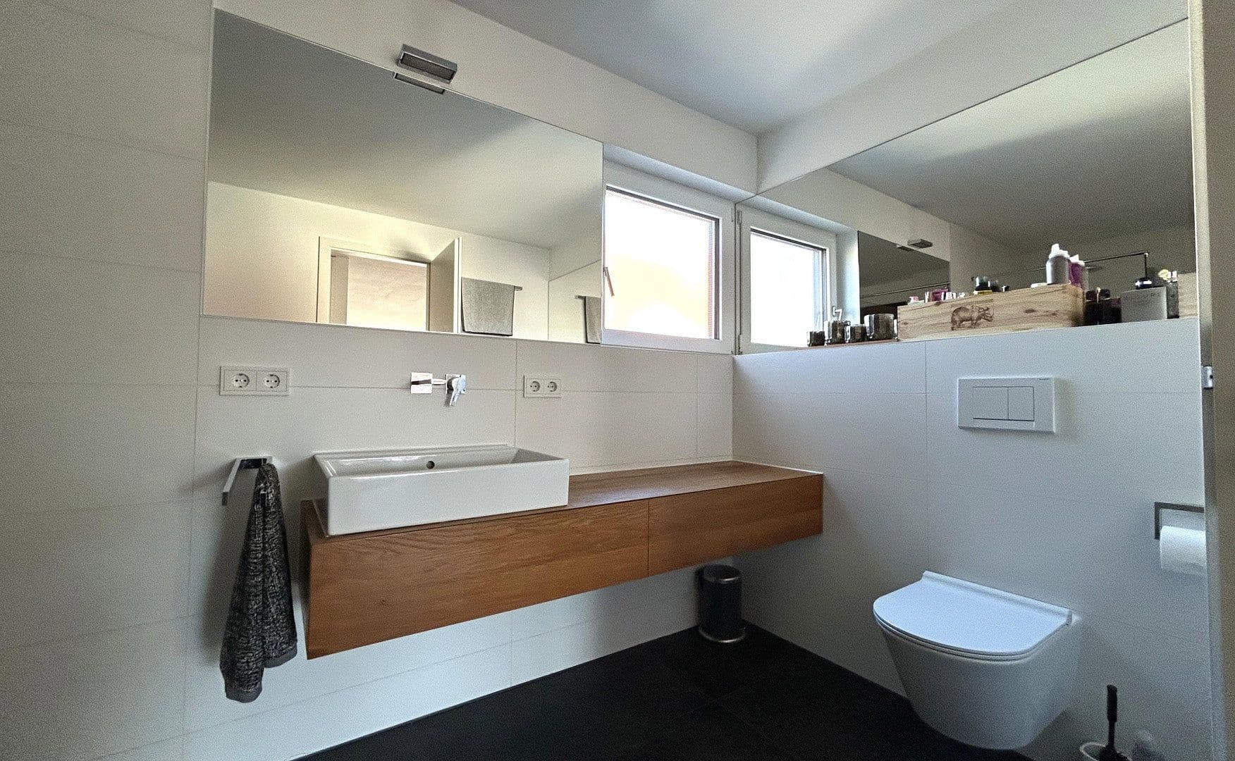 3 bedroom with open-plan kitchen flat for sale, 151 m², Kirchheim unter Teck, Baden-Württemberg 3 bedroom with open-plan kitchen flat for sale, 151 m², Kirchheim unter Teck, Baden-Württemberg